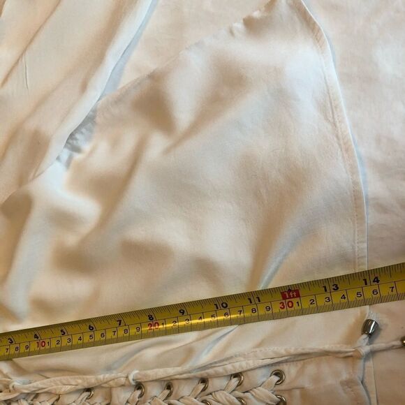 𝅺harlow Lace up off shoulder blouse - Picture 10 of 10